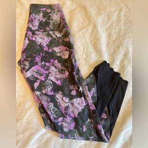 Lululemon Wunder Under Crop Legging Scallop Floral Multi 23”